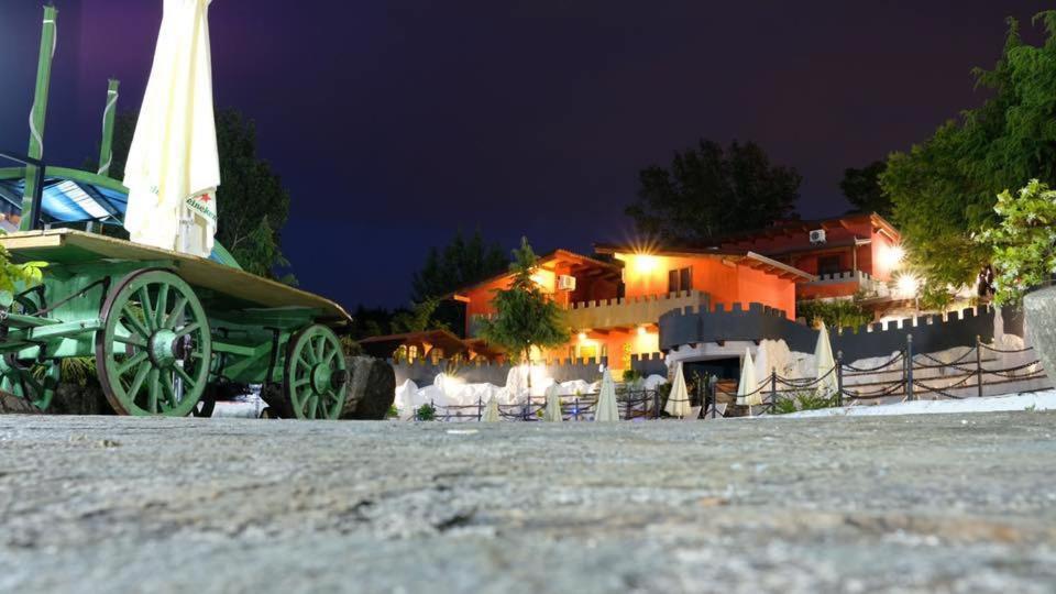 Bed and Breakfast Relais Il Feudo Beltiglio Exterior foto